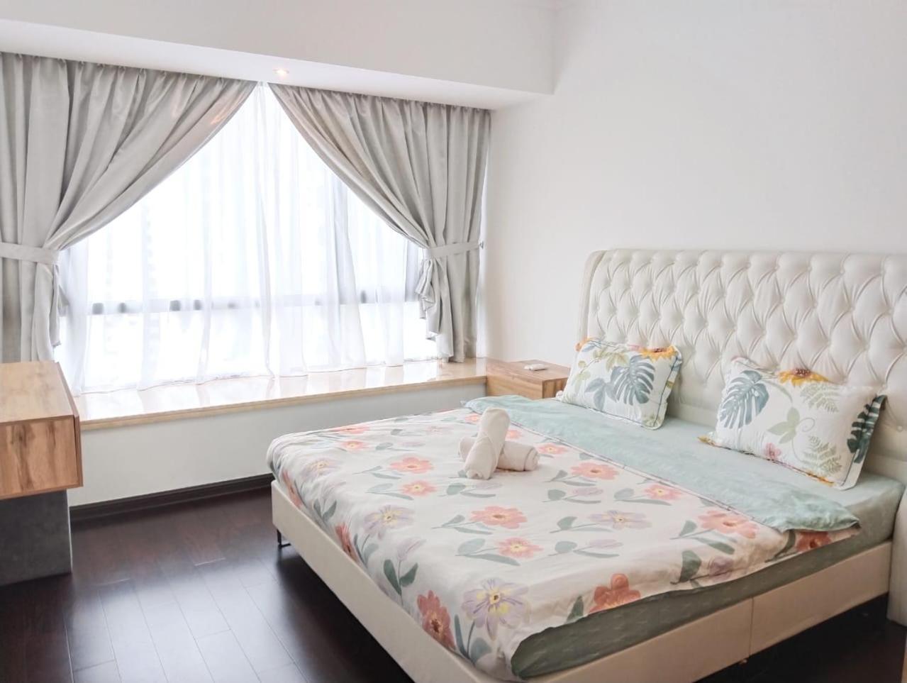 R&f Princess Cove & R&f Mall By Qq * Johor Bahru