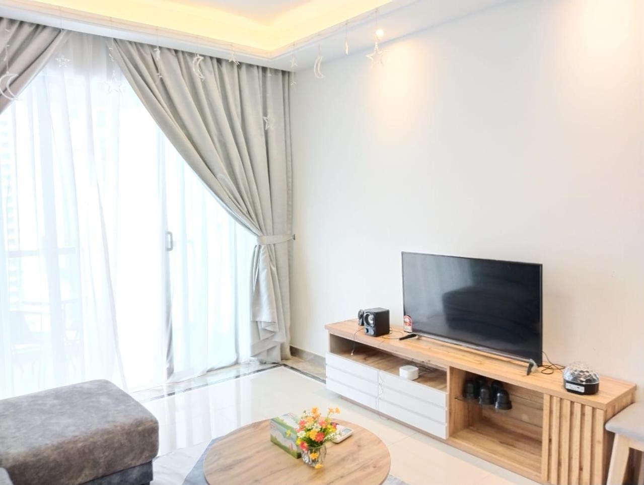 Apartment R&f Princess Cove & R&f Mall By Qq Johor Bahru