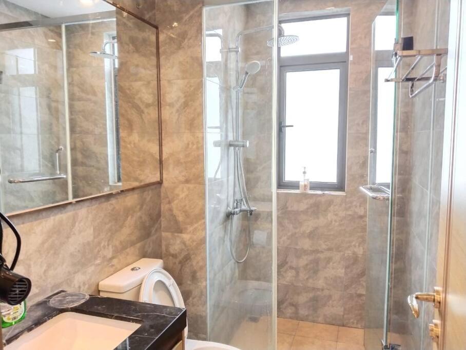 R&f Princess Cove & R&f Mall By Qq Apartment *